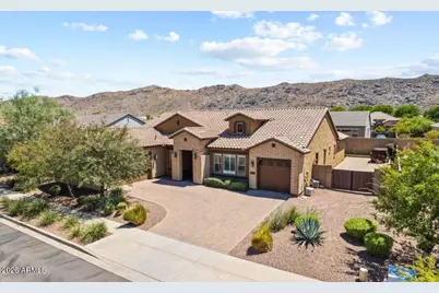 2915 E Constance Way, Phoenix, AZ 85042 - Photo 6