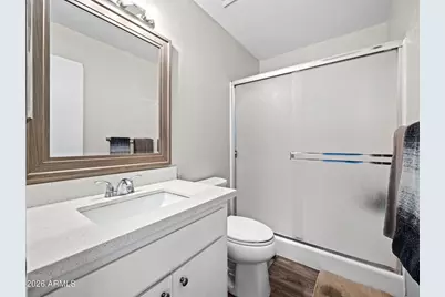 3233 W Mandalay Lane, Phoenix, AZ 85053 - Photo 12