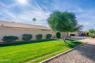 12555 W Seneca Dr, Sun City West, AZ 85375 - Photo 4