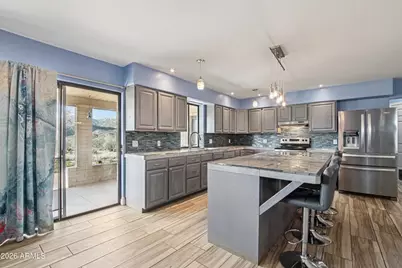 35190 S April Drive, Black Canyon City, AZ 85324 - Photo 12