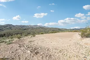 35190 S April Dr, Black Canyon City, AZ 85324 - Photo 30