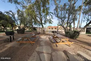 1320 E Bethany Home Rd, Phoenix, AZ 85014 - Photo 20