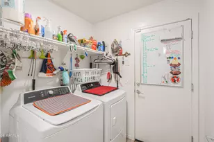 17447 N Marina Ave, Maricopa, AZ 85139 - Photo 28