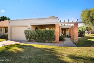 127 Leisure World, Mesa, AZ 85206 - Photo 2