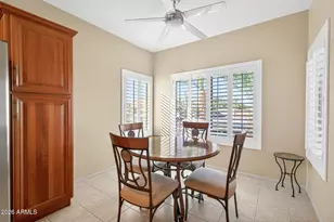 19513 N Papago Dr, Surprise, AZ 85374 - Photo 10