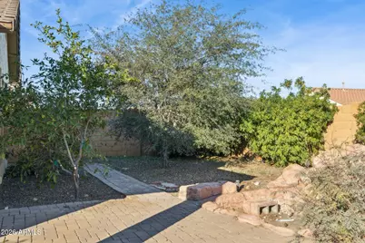 26082 W Piute Avenue, Buckeye, AZ 85396 - Photo 32