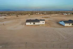 2103 S Hasayampa Rd, Tonopah, AZ 85354 - Photo 10