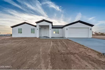 2103 S Hasayampa Road, Tonopah, AZ 85354 - Photo 1