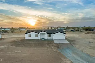 2103 S Hasayampa Rd, Tonopah, AZ 85354 - Photo 14