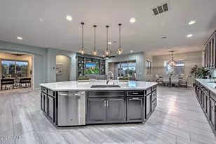 9326 W Daley Ln, Peoria, AZ 85383 - Photo 12