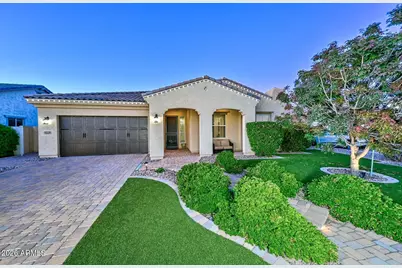 9326 W Daley Lane, Peoria, AZ 85383 - Photo 2