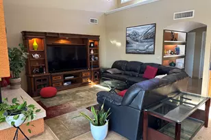 8377 E Thoroughbred Trail, Scottsdale, AZ 85258 - Photo 12