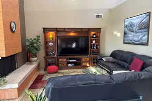 8377 E Thoroughbred Trail, Scottsdale, AZ 85258 - Photo 4