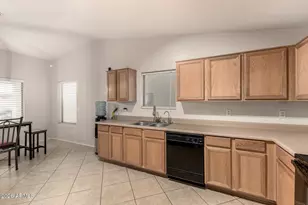 9226 N 92 Nd Dr, Peoria, AZ 85345 - Photo 4