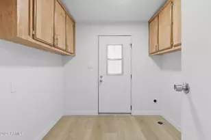 2913 E Piute Ave, Phoenix, AZ 85050 - Photo 14