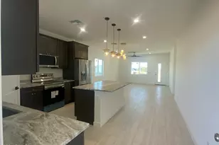 32230 N Center St, Wittmann, AZ 85361 - Photo 8