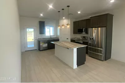 32230 N Center Street, Wittmann, AZ 85361 - Photo 6