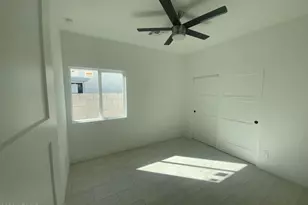 32230 N Center St, Wittmann, AZ 85361 - Photo 34