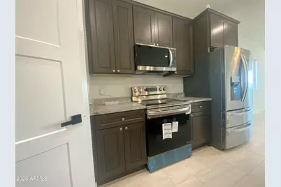 32230 N Center Street, Wittmann, AZ 85361 - Photo 2