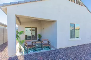 738 W Jardin Dr, Casa Grande, AZ 85122 - Photo 4