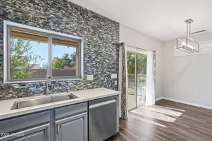 15735 W Arrowhead Dr, Surprise, AZ 85374 - Photo 10