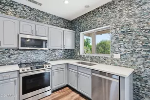 15735 W Arrowhead Dr, Surprise, AZ 85374 - Photo 8