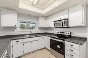 655 N Gentry Cir, Mesa, AZ 85213 - Photo 18