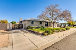 655 N Gentry Cir, Mesa, AZ 85213 - Photo 4