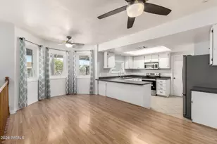 655 N Gentry Cir, Mesa, AZ 85213 - Photo 14