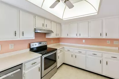 9748 E Watford Way, Sun Lakes, AZ 85248 - Photo 20