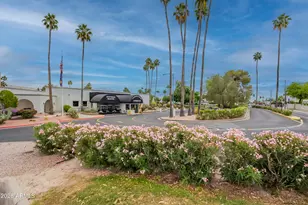 7960 E Camelback Rd, Scottsdale, AZ 85251 - Photo 30