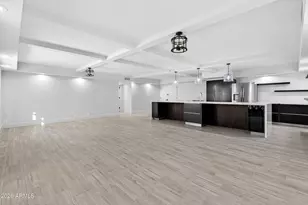 7960 E Camelback Rd, Scottsdale, AZ 85251 - Photo 40