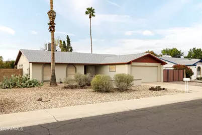 1955 W Shady Glen Avenue, Phoenix, AZ 85023 - Photo 2