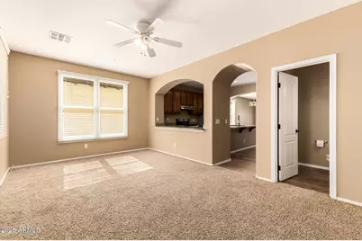 28946 N 124th Lane, Peoria, AZ 85383 - Photo 8