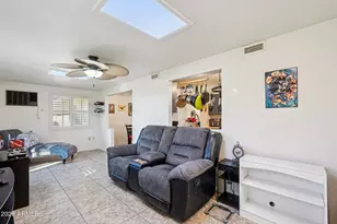 11031 W Tonada Dr, Sun City, AZ 85351 - Photo 8