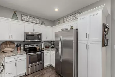 3635 W Thalia Court, Phoenix, AZ 85086 - Photo 8