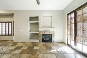 6329 W Desert Hollow Dr, Phoenix, AZ 85083 - Photo 4