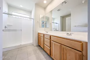 25333 N 172nd Dr, Surprise, AZ 85387 - Photo 10