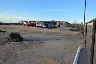 5602 S Wilson Rd, Buckeye, AZ 85326 - Photo 28