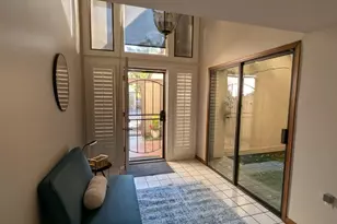 7348 N 7th Pl, Phoenix, AZ 85020 - Photo 2