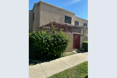 4056 W Mesquite Lane, Phoenix, AZ 85019 - Photo 1