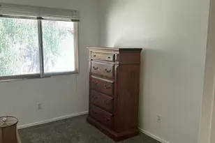 4056 W Mesquite Ln, Phoenix, AZ 85019 - Photo 8