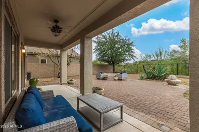 2518 W Long Shadow Trail, Phoenix, AZ 85085 - Photo 24