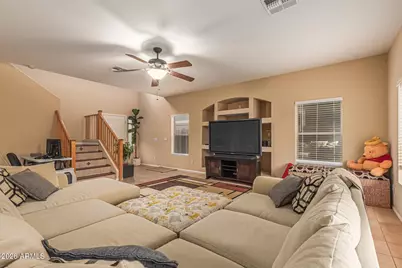 2518 W Long Shadow Trail, Phoenix, AZ 85085 - Photo 6