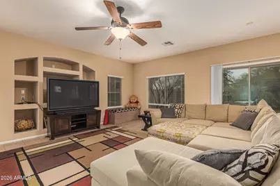 2518 W Long Shadow Trail, Phoenix, AZ 85085 - Photo 8