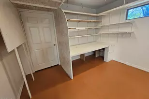 722 W Solano Dr, Phoenix, AZ 85013 - Photo 40