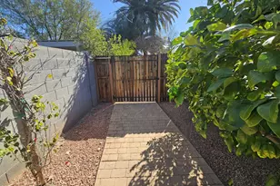 722 W Solano Dr, Phoenix, AZ 85013 - Photo 50
