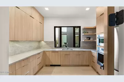 9518 N 46th Street, Phoenix, AZ 85028 - Photo 28