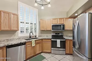 14536 N 90th Ln, Peoria, AZ 85381 - Photo 10