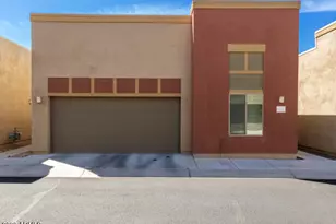 3113 E Danbury Rd, Phoenix, AZ 85032 - Photo 1